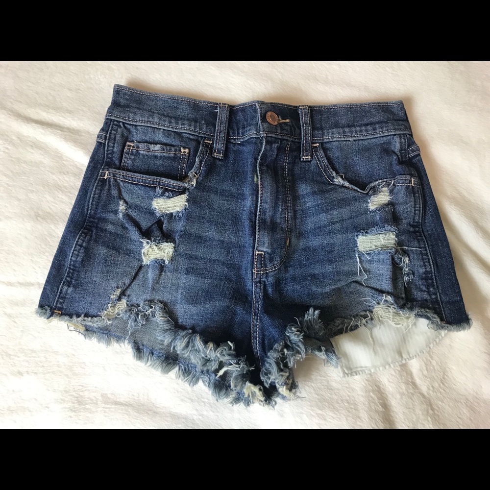 Hollow tee jean shorts